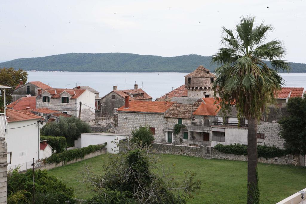 Apartments Villa Castello Kaštela الغرفة الصورة
