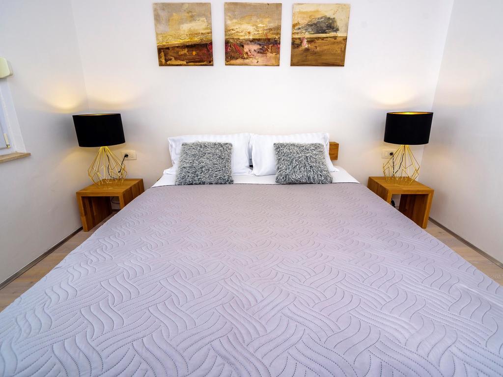 Apartments Villa Castello Kaštela المظهر الخارجي الصورة