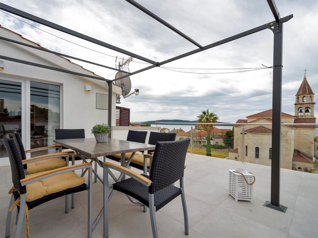 Apartments Villa Castello Kaštela المظهر الخارجي الصورة