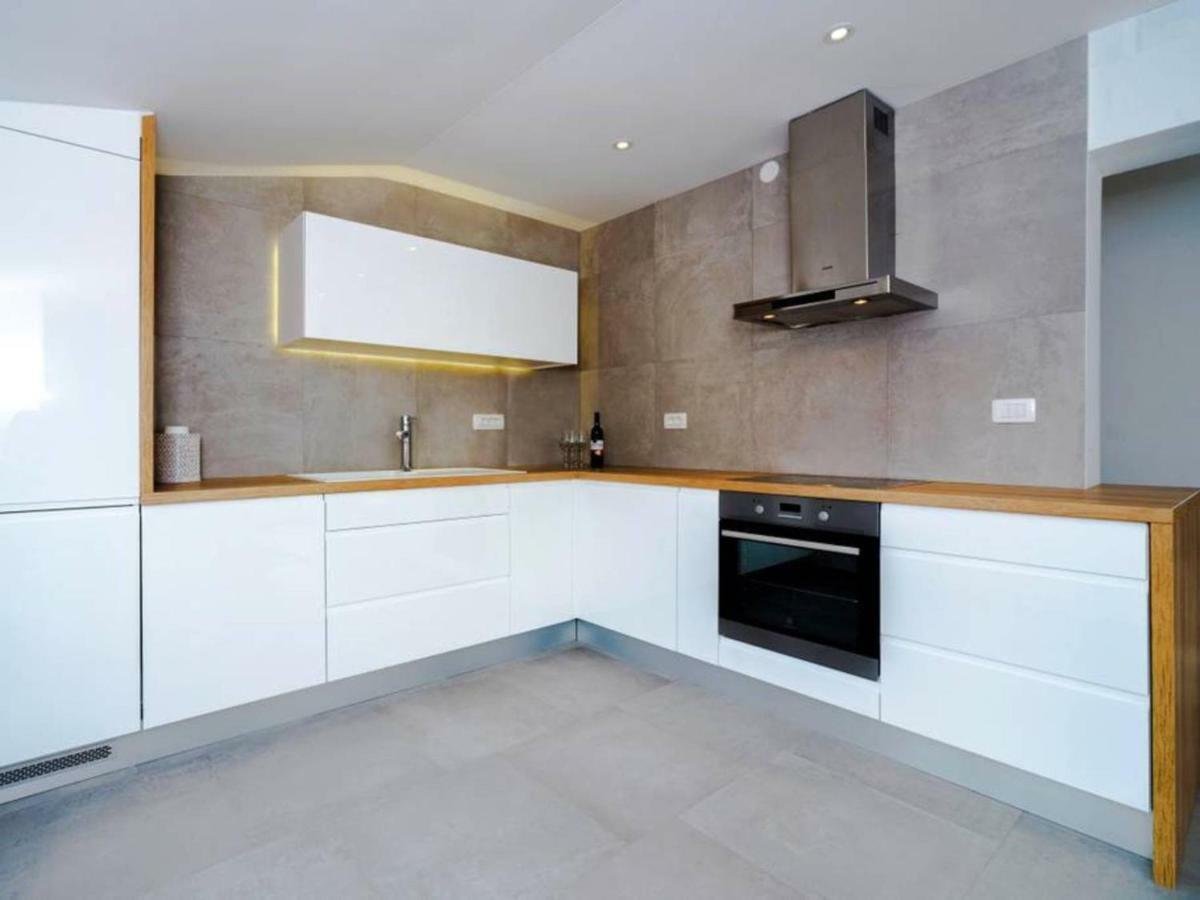 Apartments Villa Castello Kaštela المظهر الخارجي الصورة