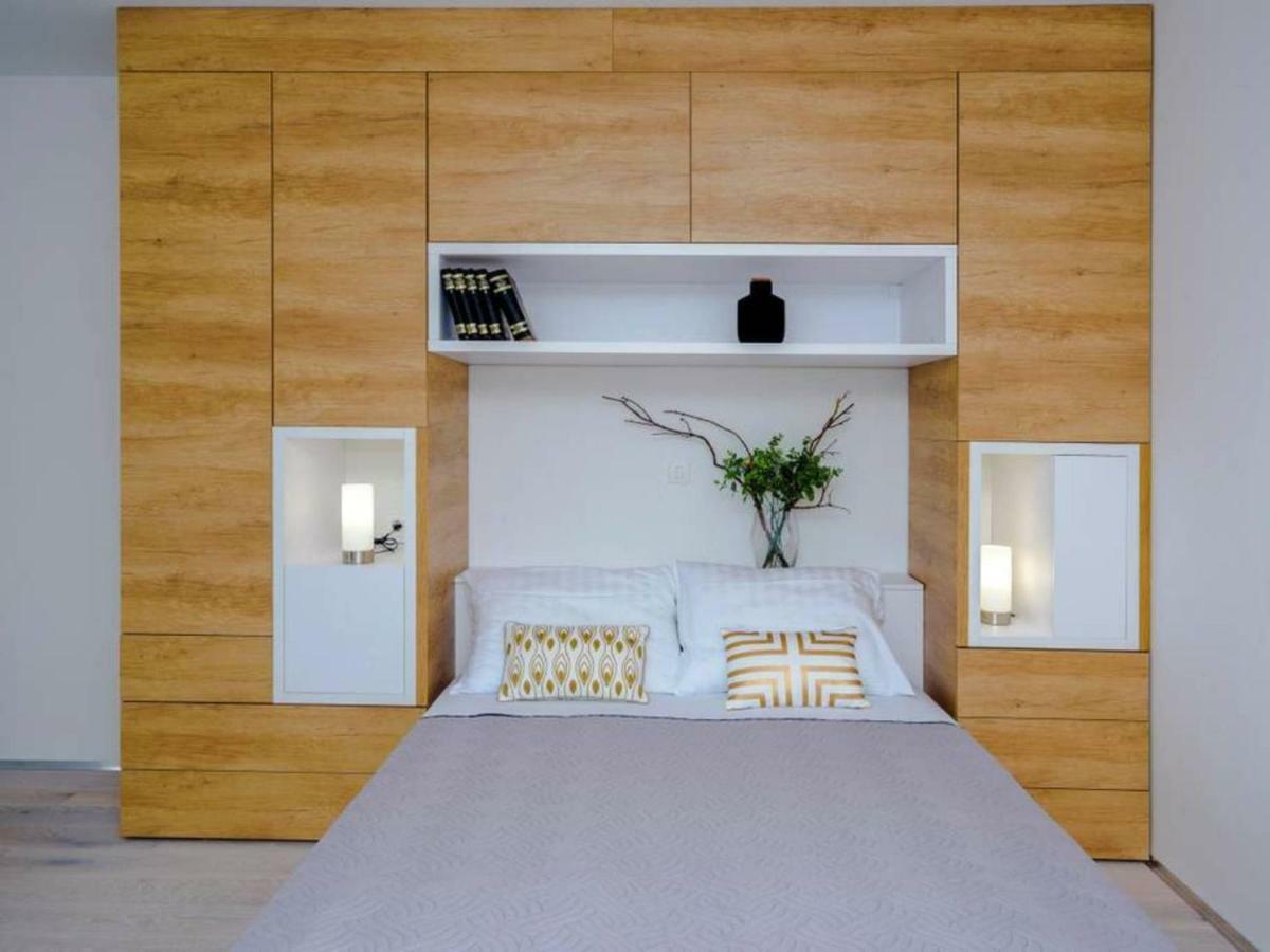Apartments Villa Castello Kaštela المظهر الخارجي الصورة