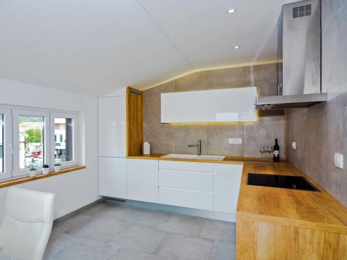 Apartments Villa Castello Kaštela المظهر الخارجي الصورة