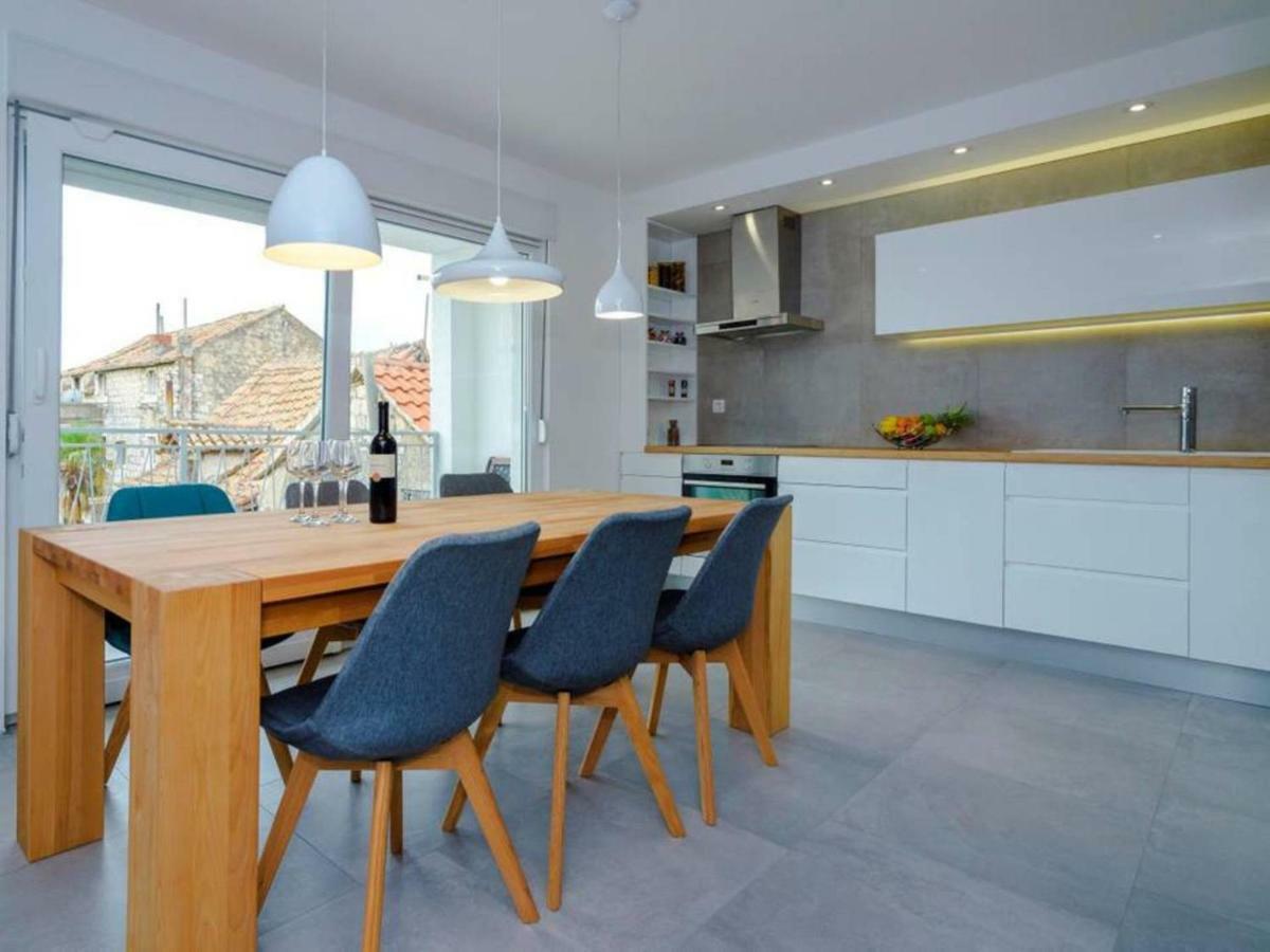 Apartments Villa Castello Kaštela المظهر الخارجي الصورة