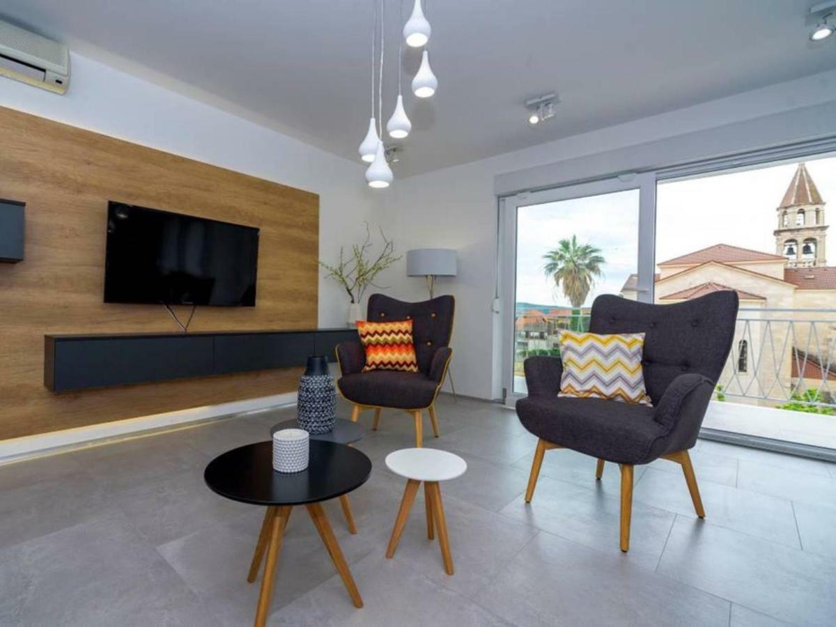 Apartments Villa Castello Kaštela المظهر الخارجي الصورة
